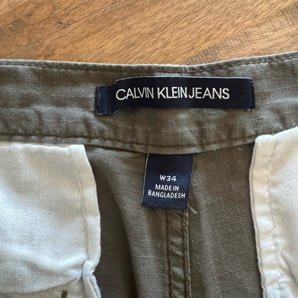 Calvin Klein men’s bermuda shorts - Picture 11 of 11